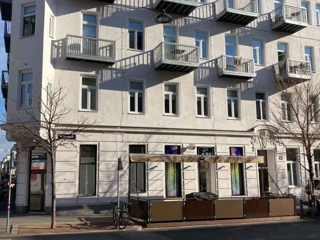 Gewerbeimmobilie kaufen in Wien – 431 m², € 490.000