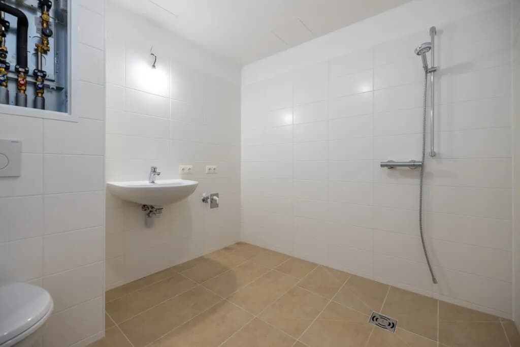 2-Zimmer-Wohnung mieten in Wiener Neustadt – 61,28 m², € 866 – Bild 15 von 23