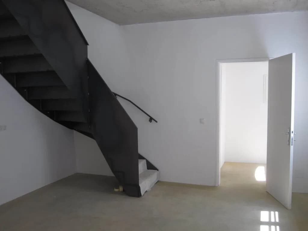 3-Zimmer-Wohnung mieten in Wien – 81,29 m², € 1.993