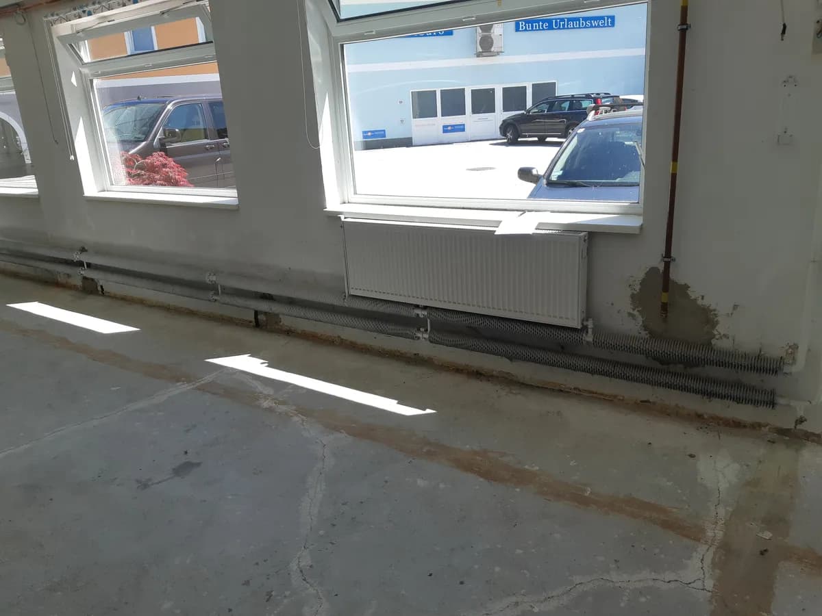 Gewerbeimmobilie mieten in Vöcklabruck – 89 m², € 650 – Bild 2 von 3