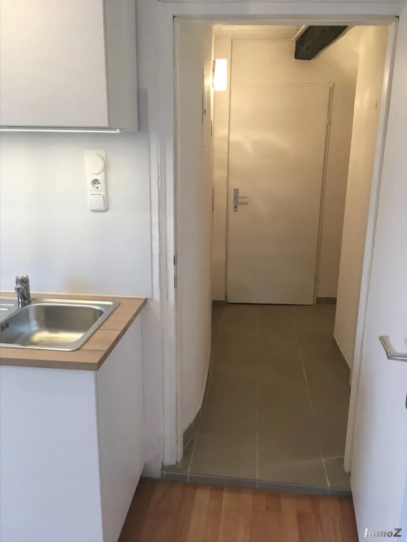 3-Zimmer-Wohnung mieten in Graz – 28 m², € 320 – Bild 2 von 9