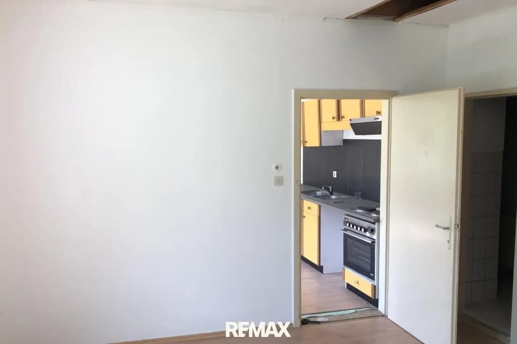 9-Zimmer-Gewerbeimmobilie kaufen in Feldkirchen – 225 m², € 395.000 – Bild 6 von 23