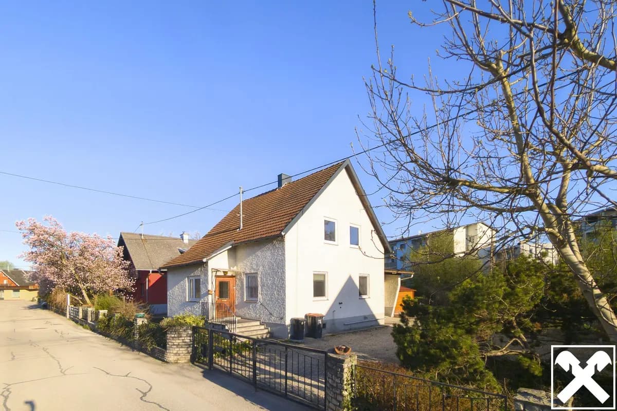 5-Zimmer-Haus kaufen in Vöcklabruck – 110 m², € 289.000 – Bild 1 von 12