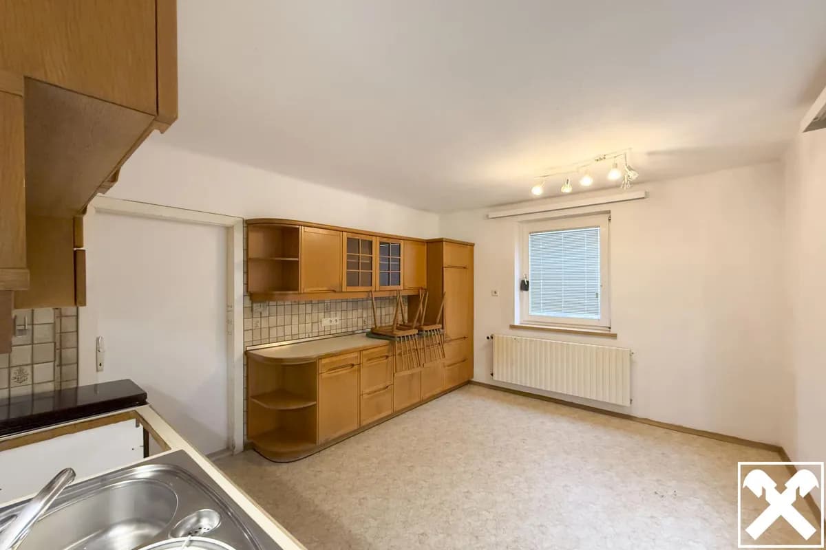 5-Zimmer-Haus kaufen in Vöcklabruck – 110 m², € 289.000 – Bild 3 von 12