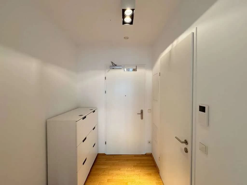 1-Zimmer-Gewerbeimmobilie mieten in Wien – 17 m², € 479 – Bild 4 von 9