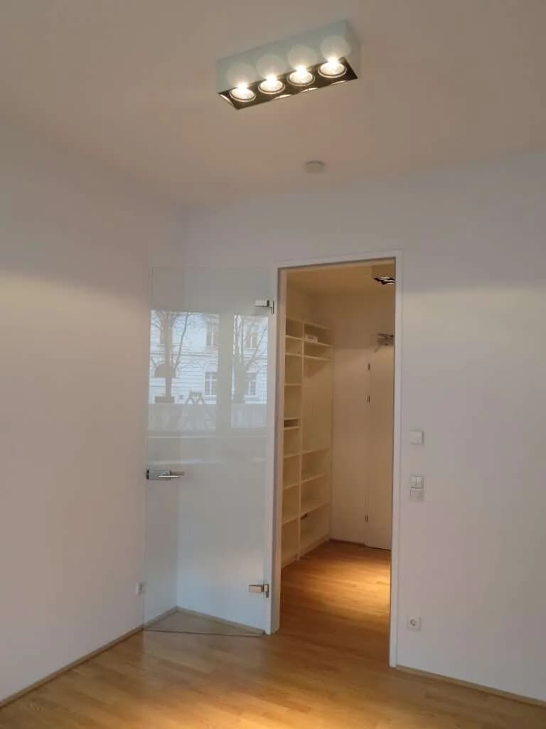 1-Zimmer-Gewerbeimmobilie mieten in Wien – 17 m², € 479 – Bild 7 von 9