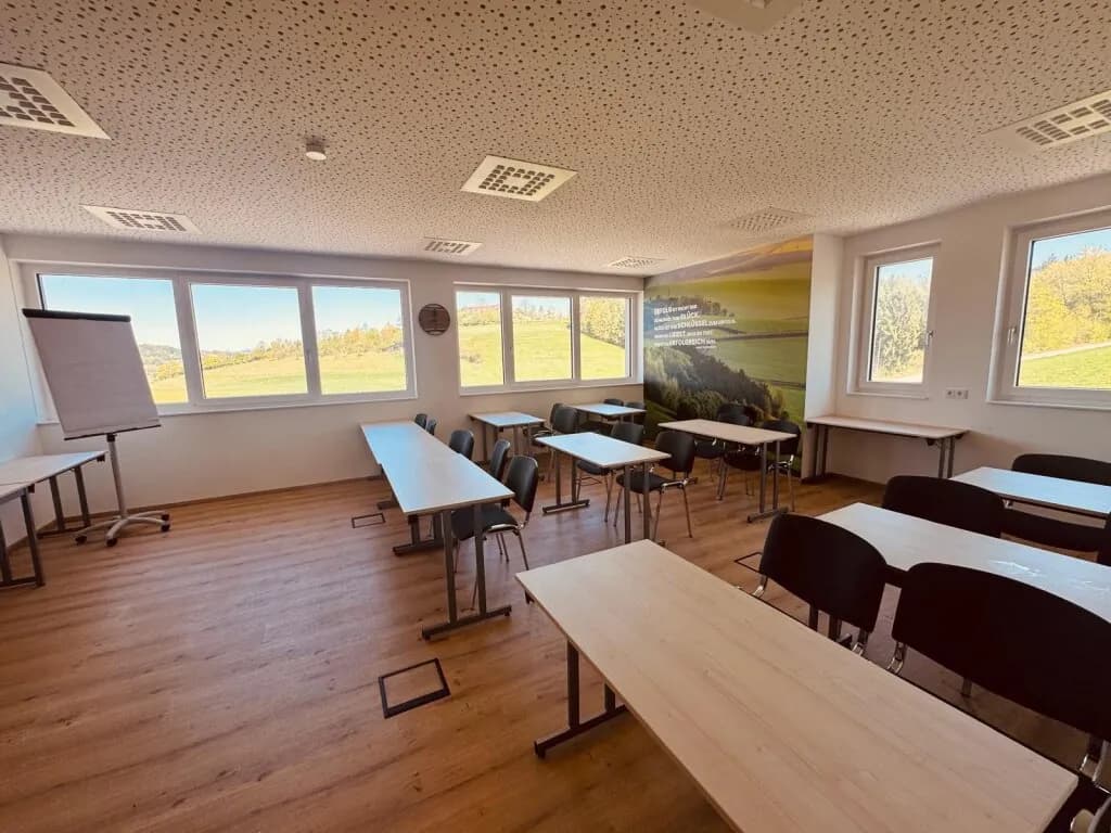 Gewerbeimmobilie mieten in Freistadt – 108 m², € 1.620 – Bild 3 von 12