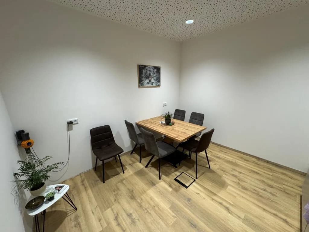 Gewerbeimmobilie mieten in Freistadt – 108 m², € 1.620 – Bild 8 von 12