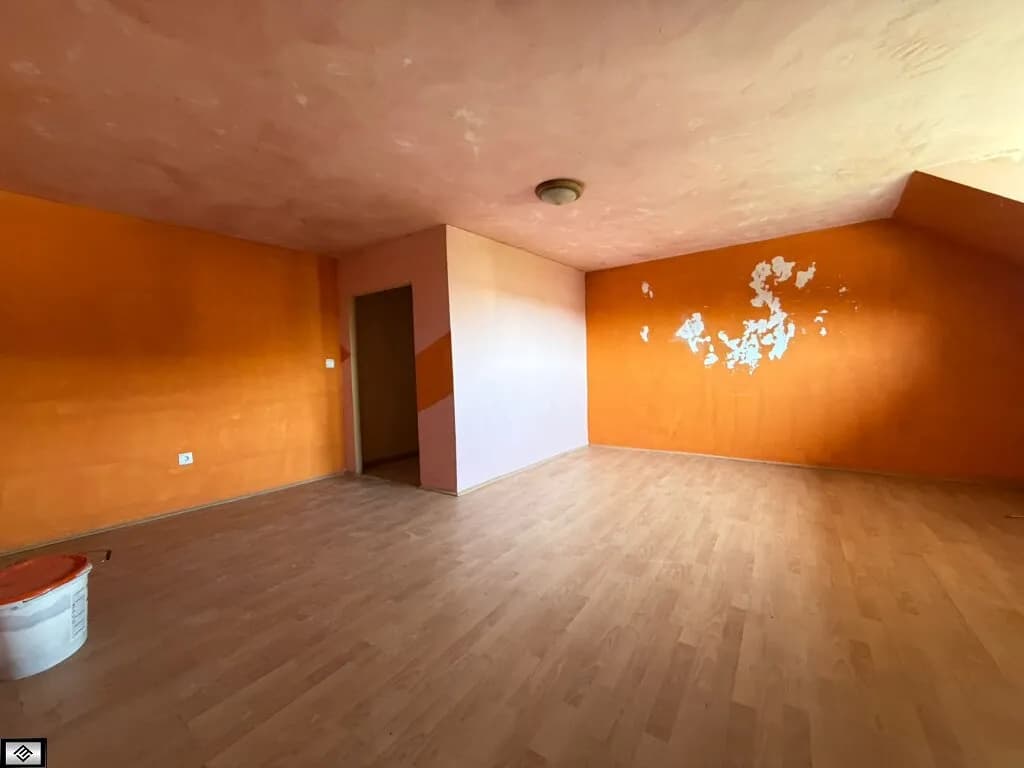 6-Zimmer-Haus kaufen in Bruck an der Leitha – 217,72 m², € 349.000 – Bild 7 von 12