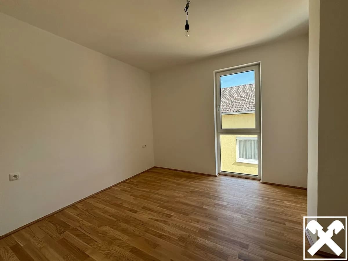 4-Zimmer-Wohnung mieten in Perg – 94,7 m², € 1.456 – Bild 8 von 9