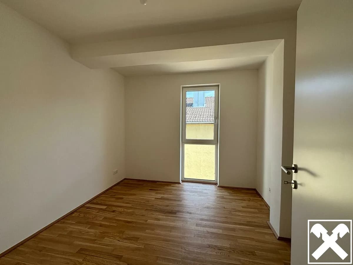 4-Zimmer-Wohnung mieten in Perg – 94,7 m², € 1.456 – Bild 9 von 9