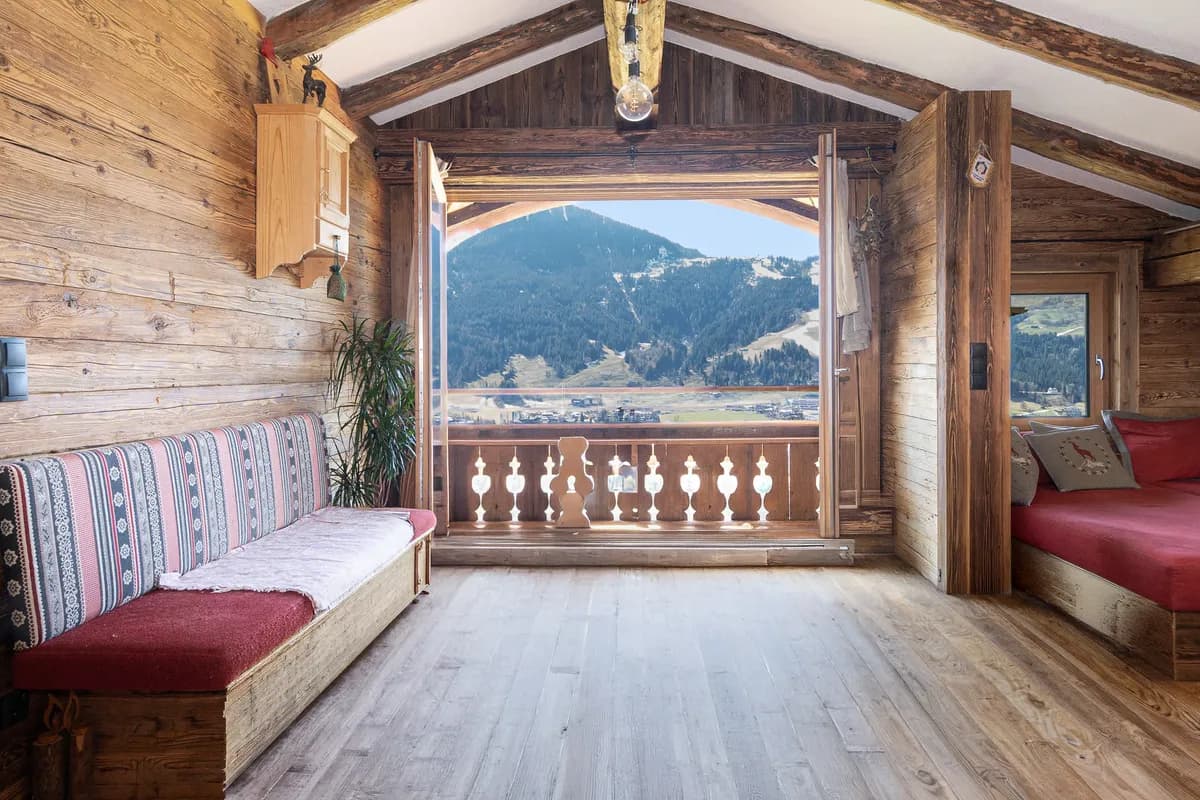 2-Zimmer-Wohnung mieten in Kitzbühel – 75 m², € 2.990