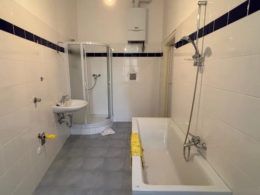 6-Zimmer-Gewerbeimmobilie mieten in Wien – 208 m², € 3.510 – Bild 16 von 28