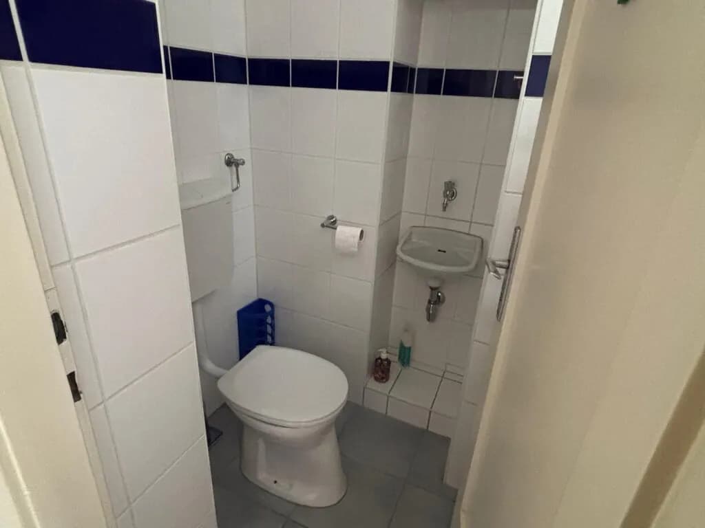 6-Zimmer-Gewerbeimmobilie mieten in Wien – 208 m², € 3.510 – Bild 17 von 28