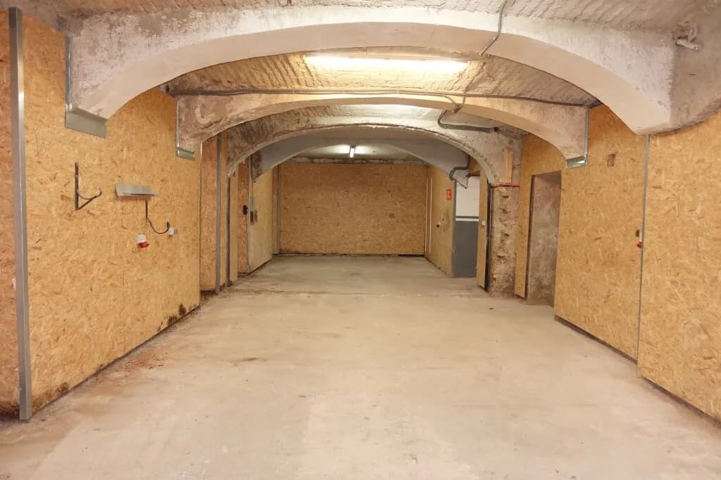 3-Zimmer-Gewerbeimmobilie mieten in Wien – 128 m², € 897