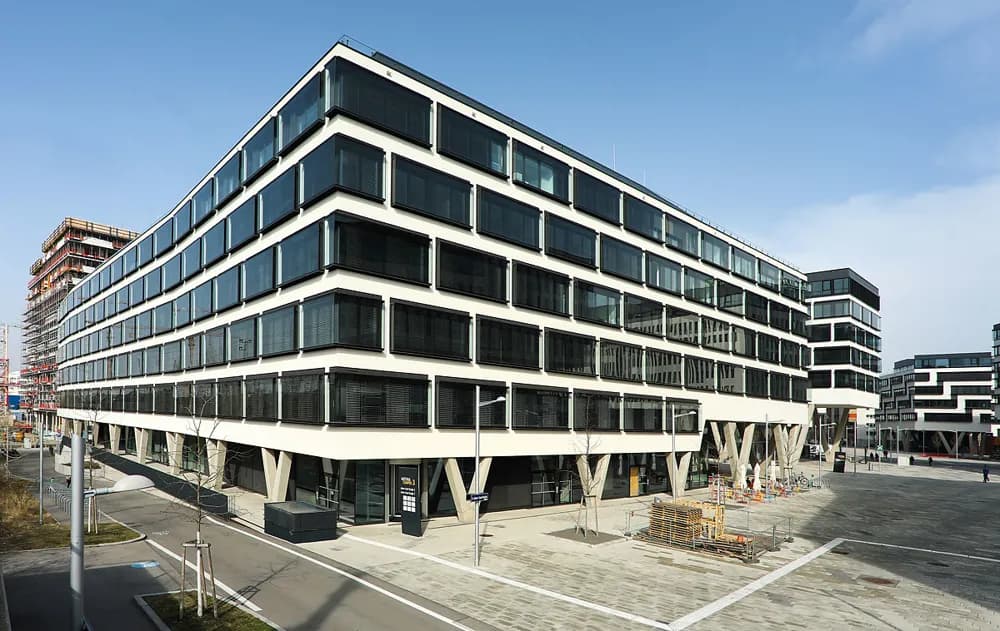 Gewerbeimmobilie mieten in Wien – 632 m², € 19 – Bild 1 von 8