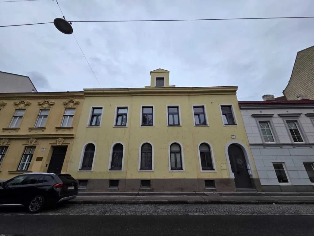 Gewerbeimmobilie kaufen in Wien – 212 m², € 1.290.000