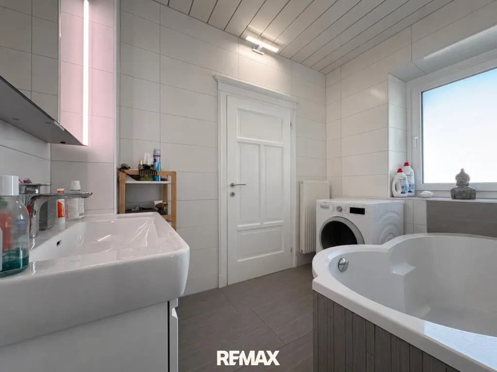 Gewerbeimmobilie kaufen in Bruck-Mürzzuschlag – 156 m², € 330.000 – Bild 13 von 21