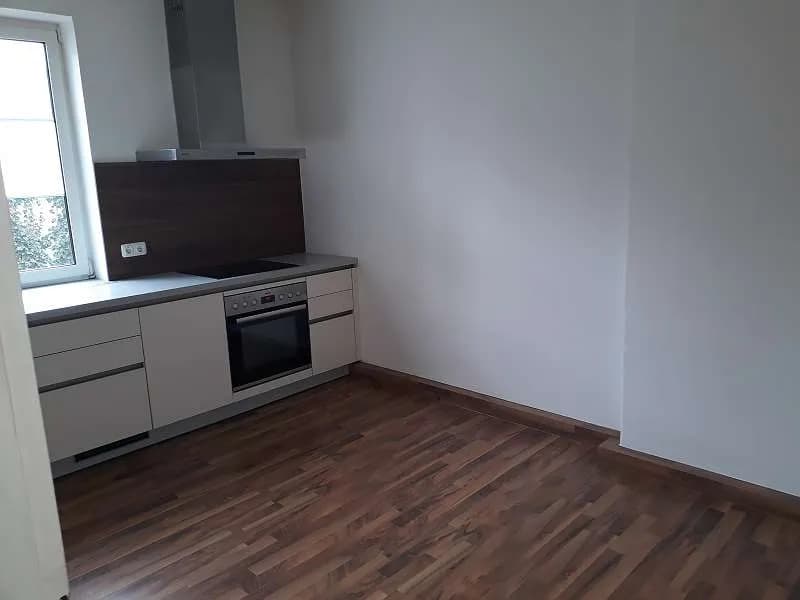3-Zimmer-Wohnung mieten in Wels – 72 m², € 887 – Bild 2 von 9