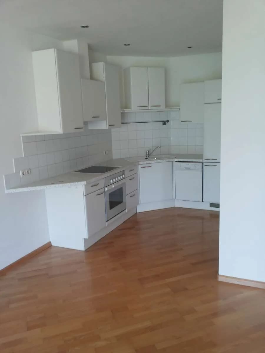 2-Zimmer-Wohnung mieten in Wels – 55 m², € 778 – Bild 4 von 10