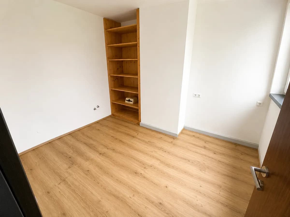 1-Zimmer-Gewerbeimmobilie mieten in Grieskirchen – 30 m², € 330 – Bild 4 von 5