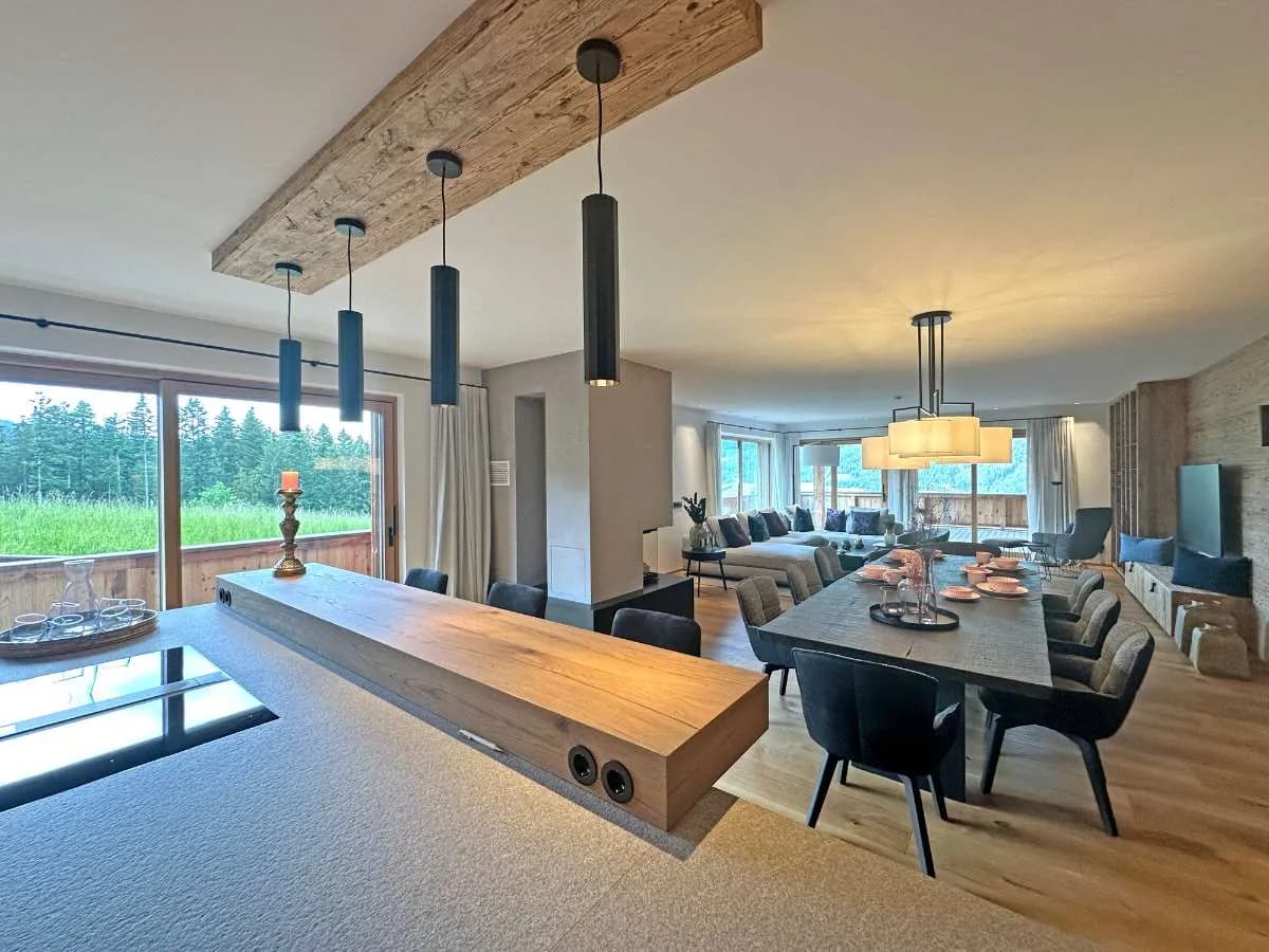 6-Zimmer-Wohnung mieten in Kufstein – 247 m², € 11.900 – Bild 5 von 21