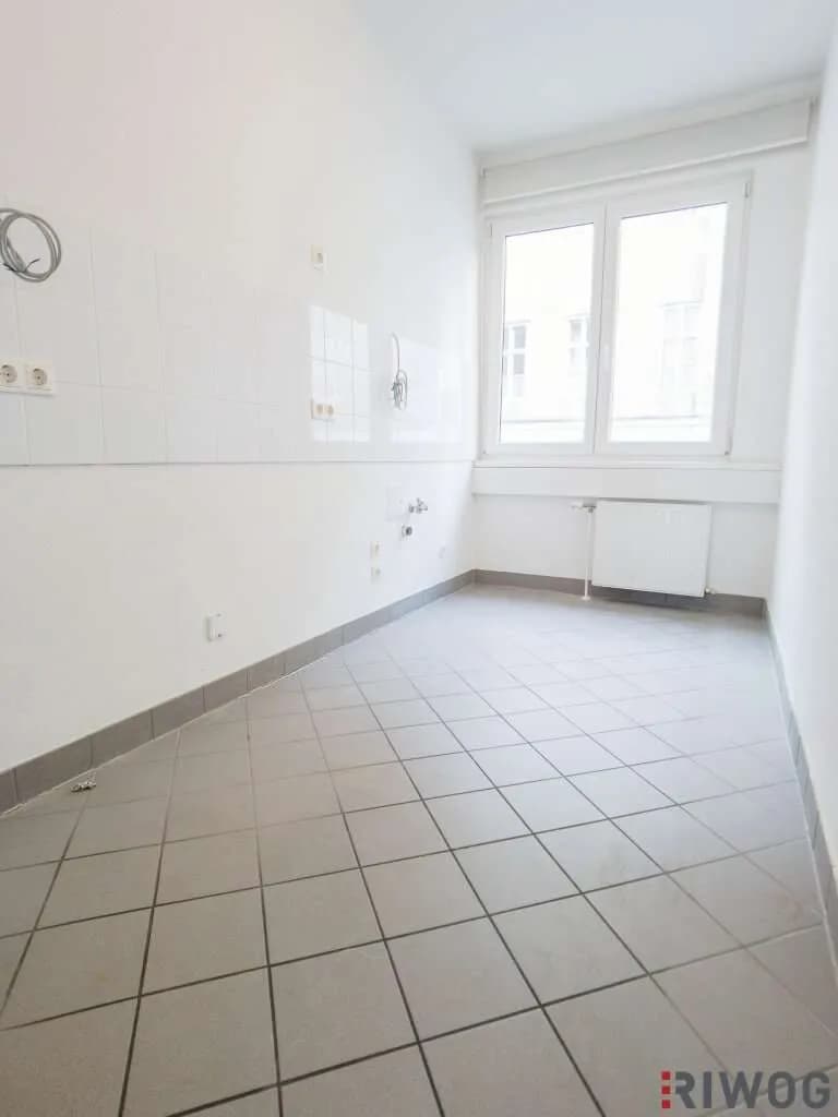 5-Zimmer-Gewerbeimmobilie mieten in Wien – 180 m², € 2.430 – Bild 13 von 15