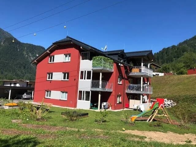 3-Zimmer-Wohnung mieten in Hallein – 89 m², € 1.182 – Bild 2 von 2