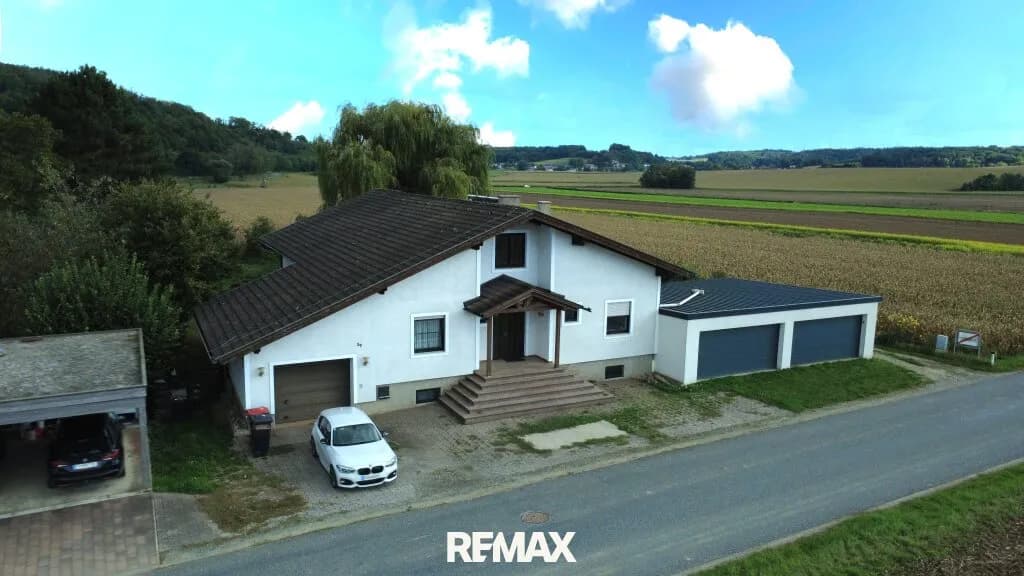 3-Zimmer-Haus kaufen in Tulln – 129,68 m², € 399.000 – Bild 1 von 42