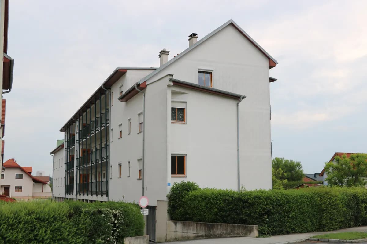 4-Zimmer-Wohnung mieten in Oberwart – 94,21 m², € 918 – Bild 2 von 2