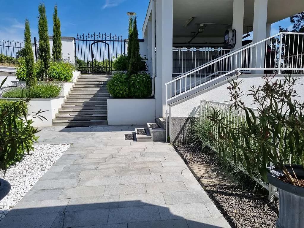 7-Zimmer-Immobilie kaufen in Mödling – 362 m², € 2.900.000 – Bild 3 von 22