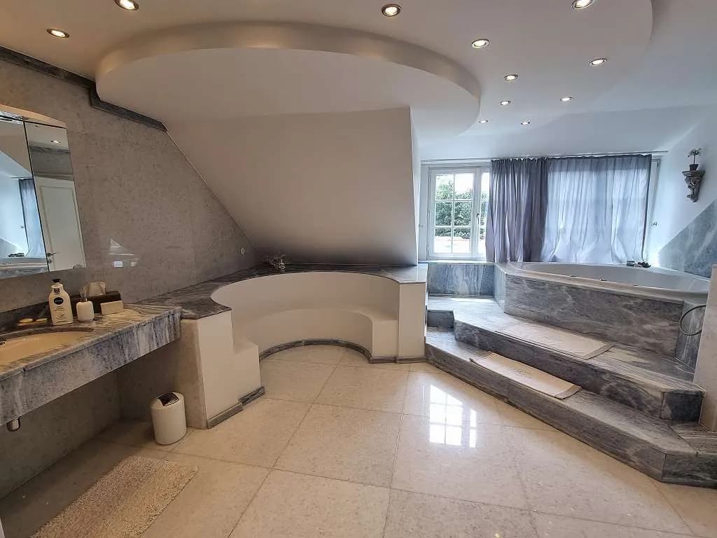 7-Zimmer-Immobilie kaufen in Mödling – 362 m², € 2.900.000 – Bild 18 von 22