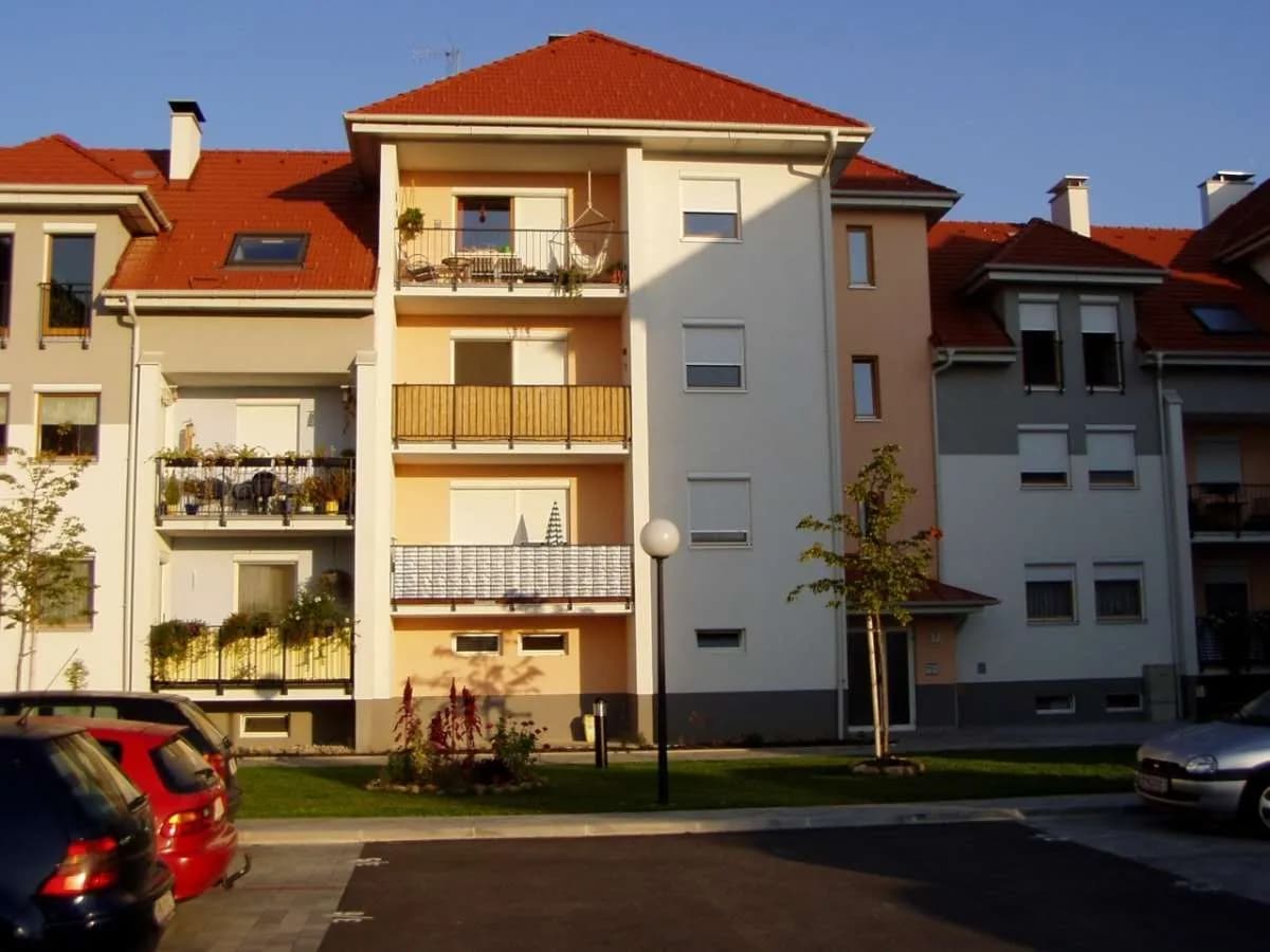 3-Zimmer-Wohnung mieten in Oberpullendorf – 80,61 m², € 745
