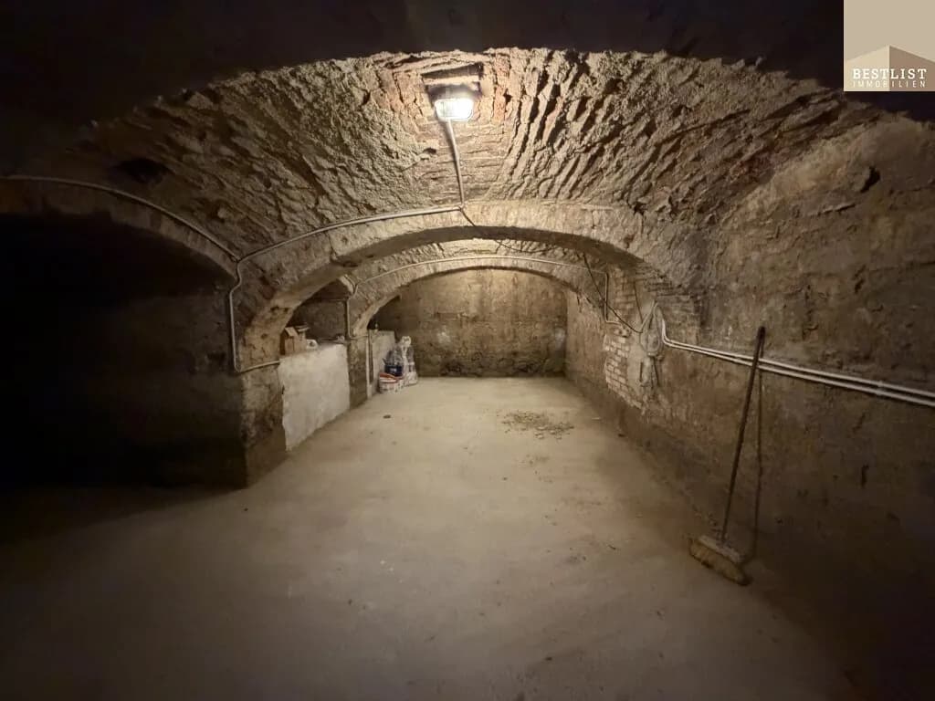 Gewerbeimmobilie kaufen in Eisenstadt – 300,33 m², € 995.000 – Bild 11 von 14