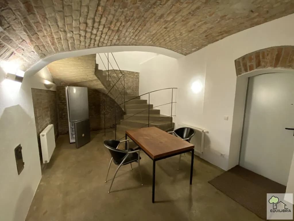 4-Zimmer-Immobilie mieten in Wien – 189 m², € 2.237