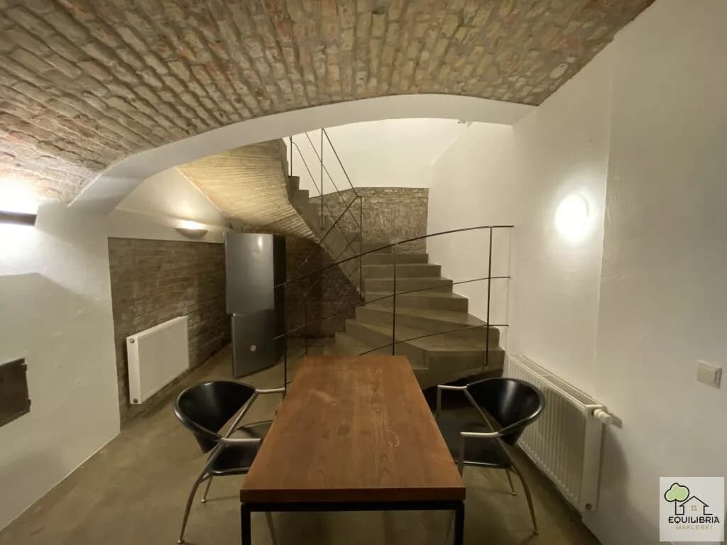4-Zimmer-Immobilie mieten in Wien – 189 m², € 2.237 – Bild 2 von 26