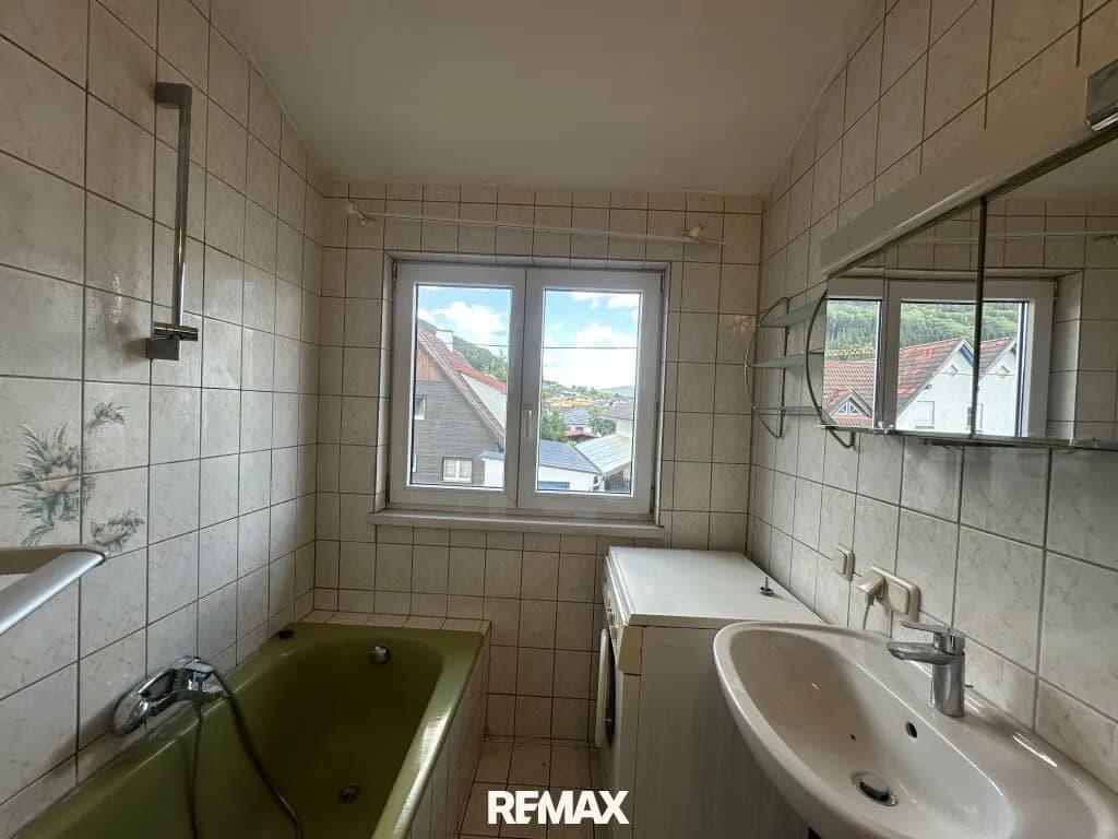 5-Zimmer-Haus kaufen in Gmunden – 130 m², € 390.000 – Bild 8 von 9