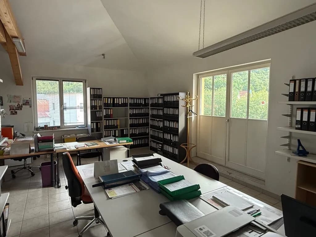 Gewerbeimmobilie mieten in Mattersburg – 135 m², € 1.080 – Bild 2 von 4