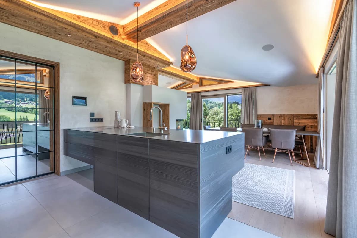 6-Zimmer-Haus kaufen in Kitzbühel – 255 m², € 2.495.000