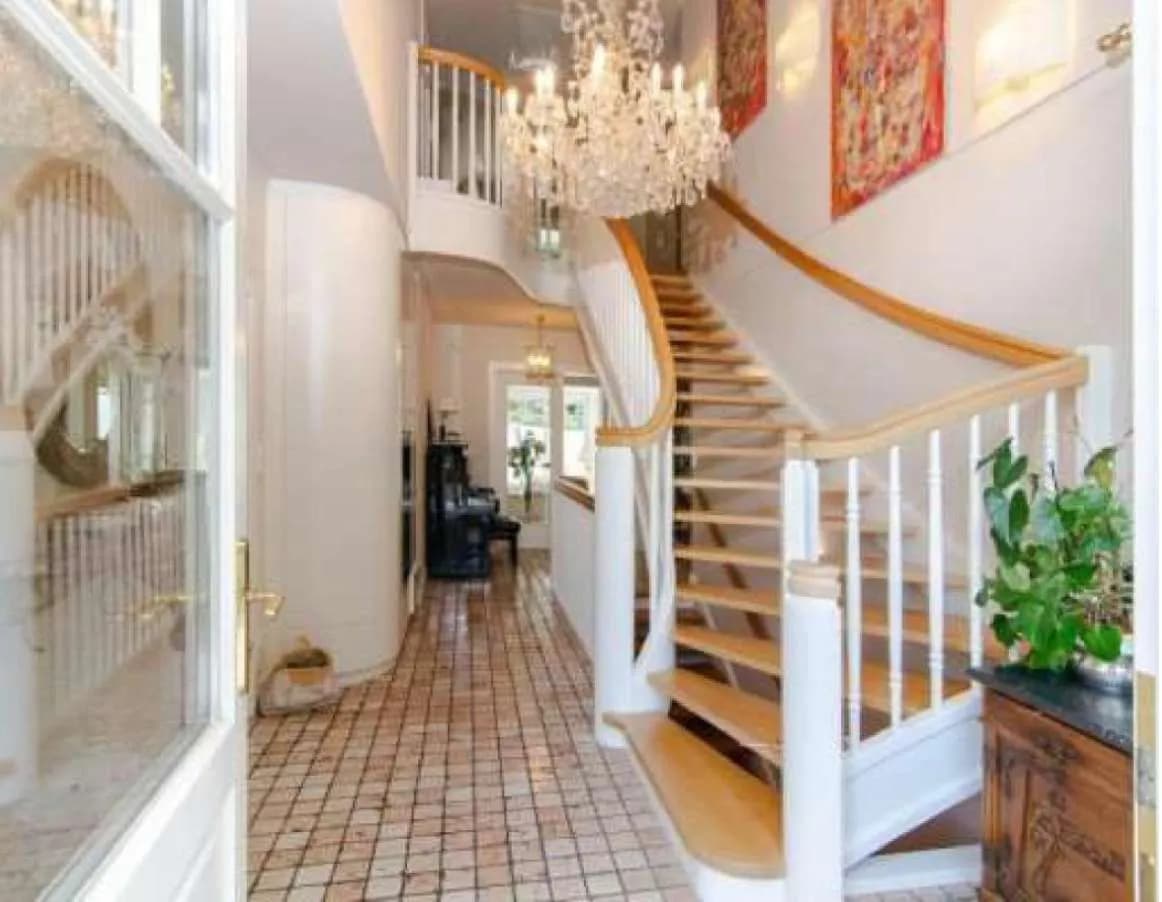 7-Zimmer-Haus kaufen in Wien – 275 m², € 2.400.000 – Bild 2 von 14