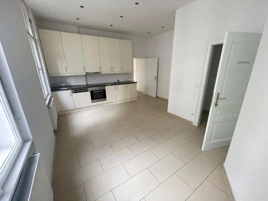 4-Zimmer-Gewerbeimmobilie mieten in Wien – 159 m², € 2.720 – Bild 6 von 9