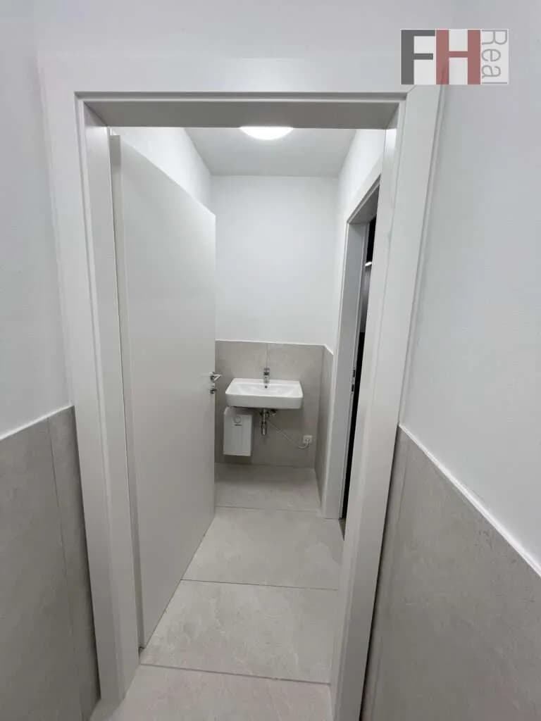 Gewerbeimmobilie kaufen in Sankt Pölten Land – 2 077 m², € 1.980.000 – Bild 15 von 33