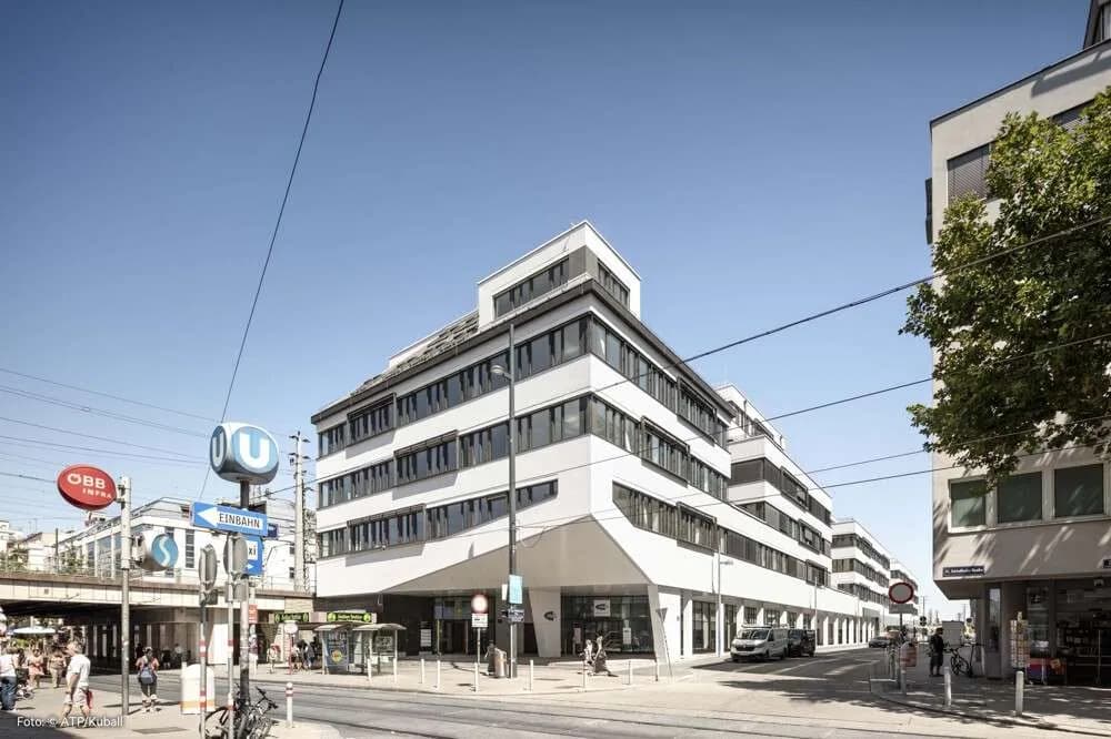 Gewerbeimmobilie mieten in Wien – 3 163 m²