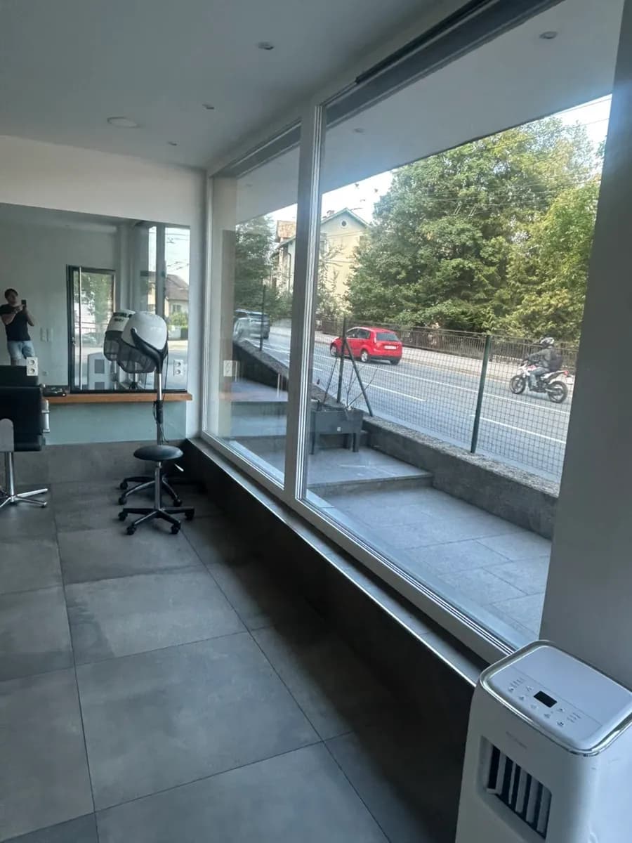 Gewerbeimmobilie mieten in Salzburg Stadt – 50 m², € 1.390 – Bild 2 von 7