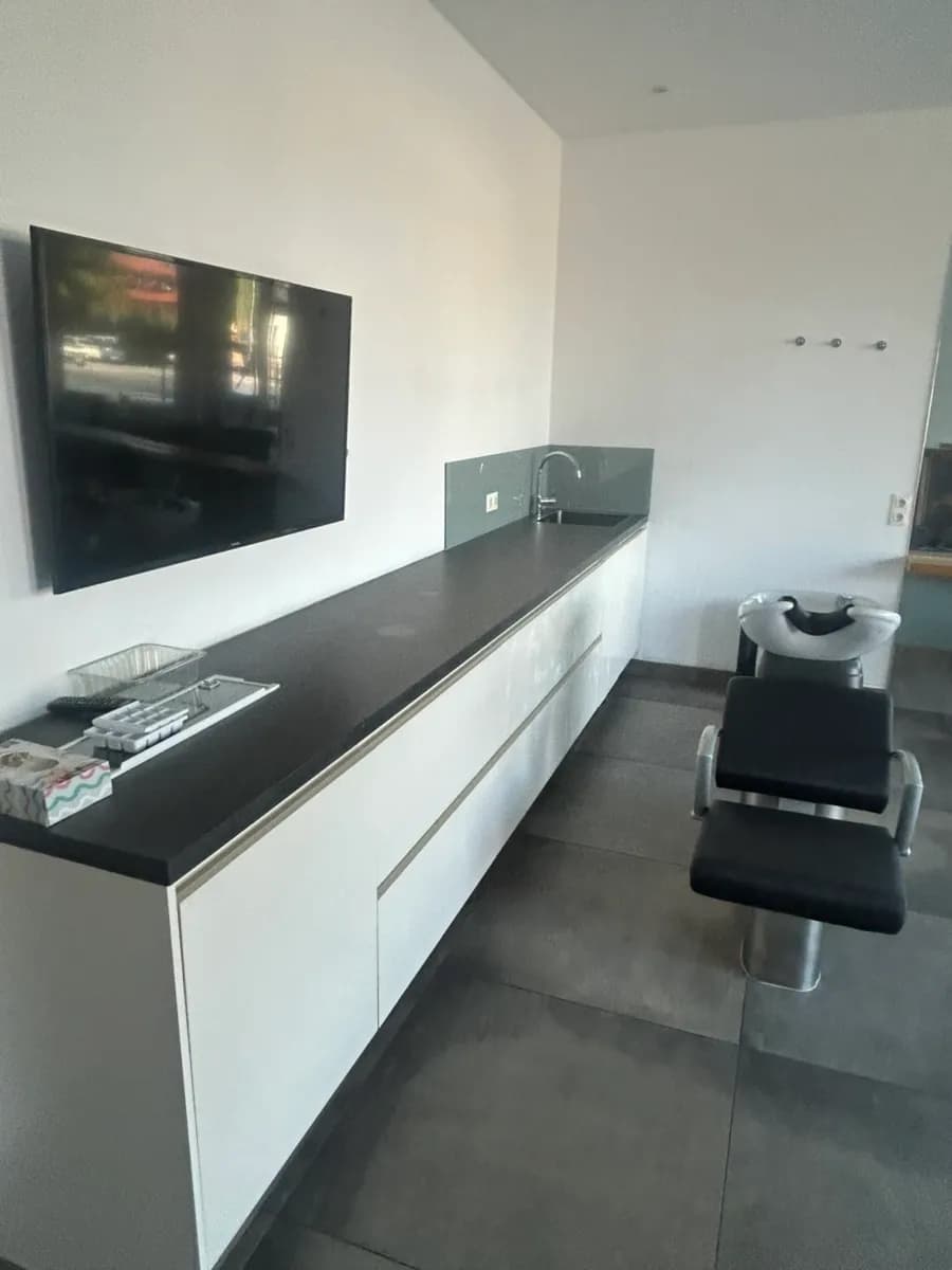 Gewerbeimmobilie mieten in Salzburg Stadt – 50 m², € 1.390 – Bild 3 von 7