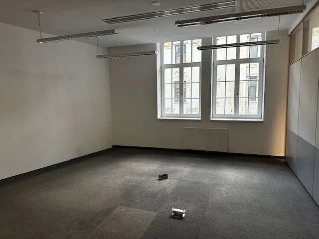 Gewerbeimmobilie mieten in Wien – 638 m², € 24 – Bild 7 von 9