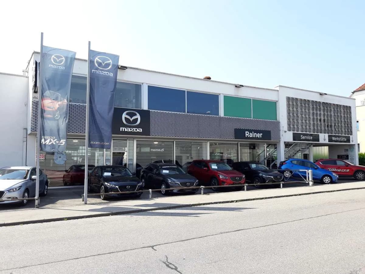Immobilie kaufen in Wels – 4 108 m², € 1.800.000