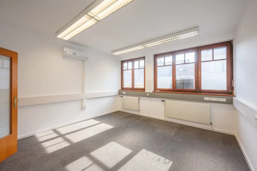 3-Zimmer-Gewerbeimmobilie mieten in Wien – 129,47 m², € 2.558