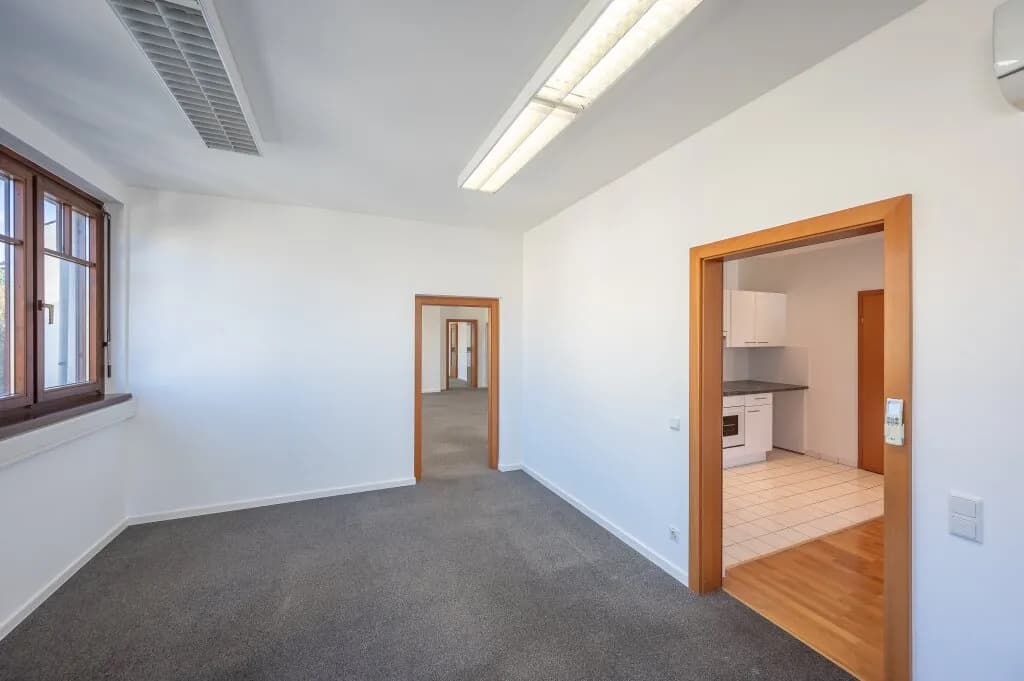 3-Zimmer-Gewerbeimmobilie mieten in Wien – 129,47 m², € 2.558 – Bild 6 von 31