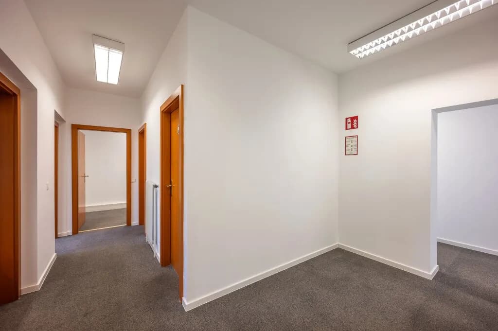 3-Zimmer-Gewerbeimmobilie mieten in Wien – 129,47 m², € 2.558 – Bild 17 von 31